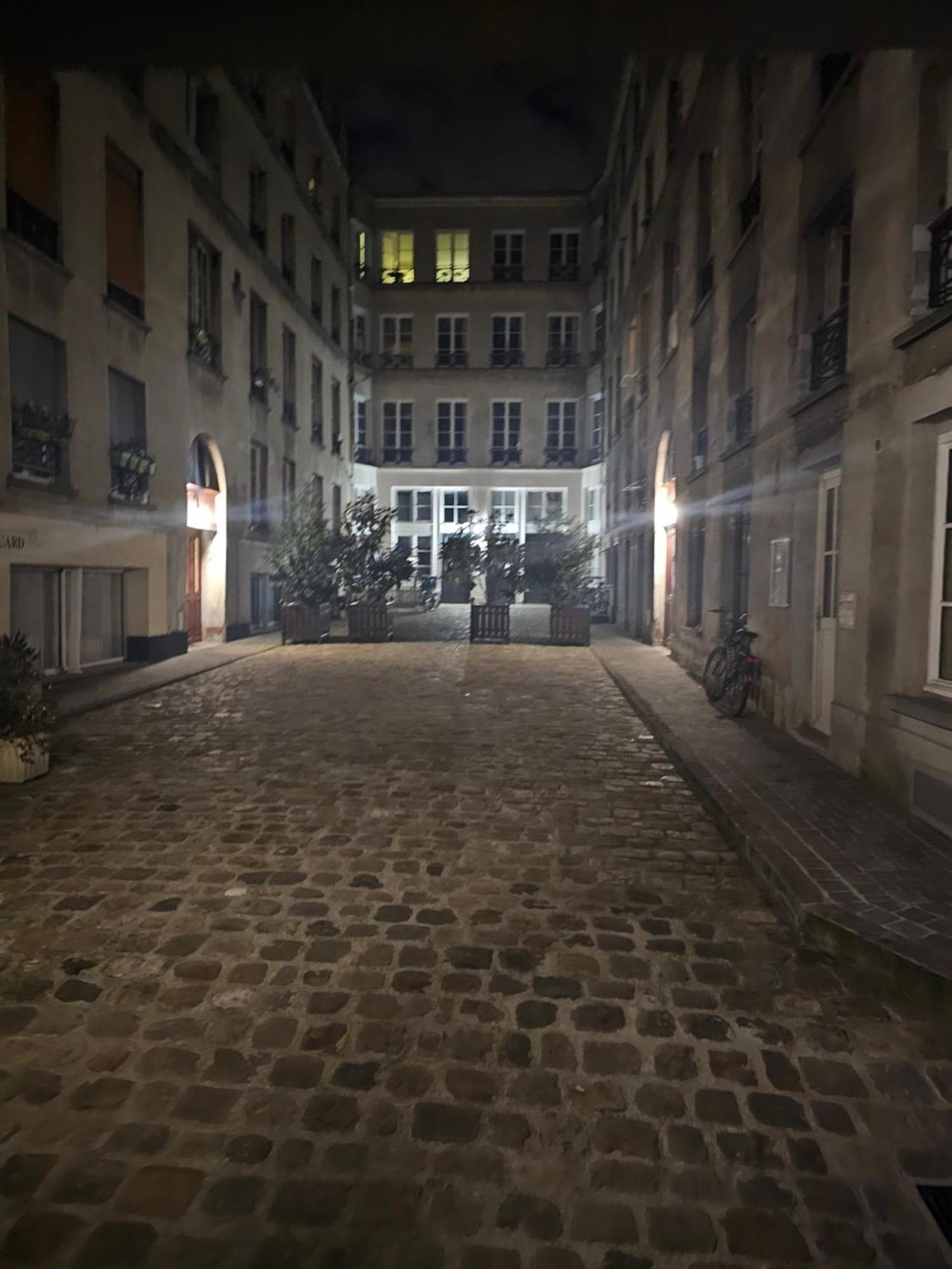 Appartement 50 M2 Paris Bagian luar foto